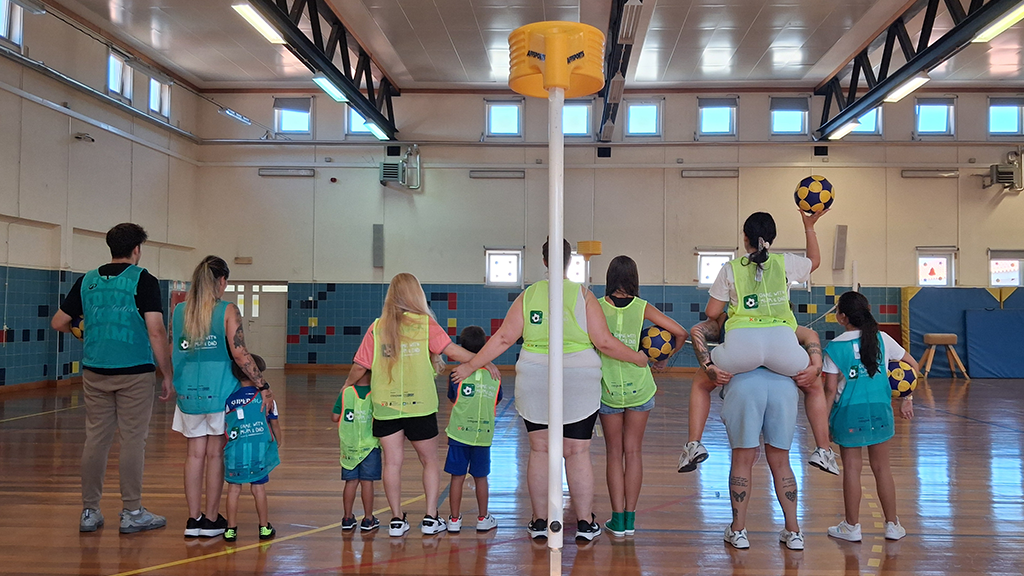 Corfebol aproxima pais e filhos no Estabelecimento Prisional de Paços de Ferreira